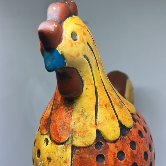 Vintage Rooster perched on a log planter 7 1/2” tall - Picture 6 of 12